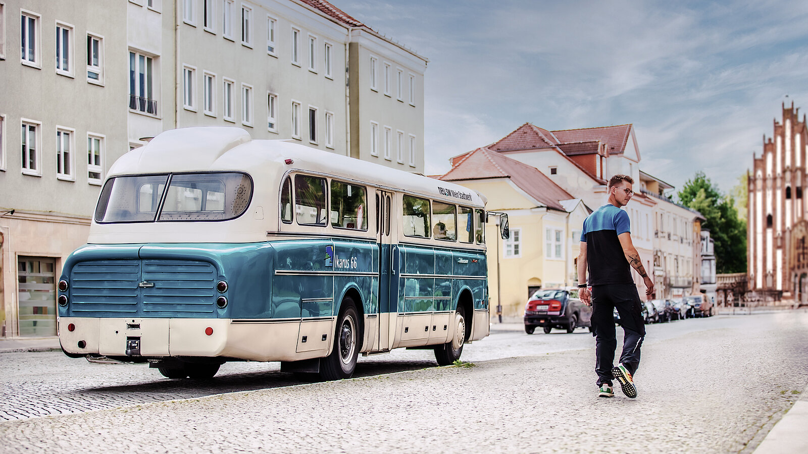 Oldtimerbus Ikarus in Neubrandenburg